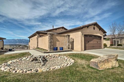 Idyllic Colorado Springs Escape with Pikes Peak Views