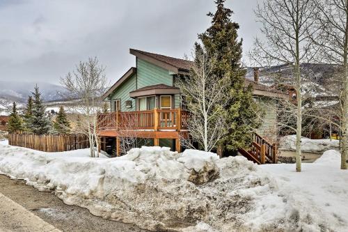 Mountain Getaway about 15 Mi or Less to 5 Ski Resorts! - image 3