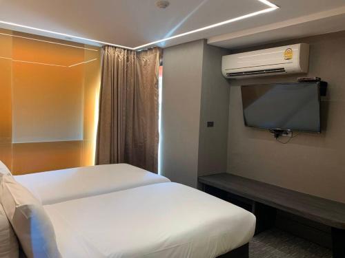 Superior Twin Room room in Tango Vibrant Living Hotel - SHA Extra Plus