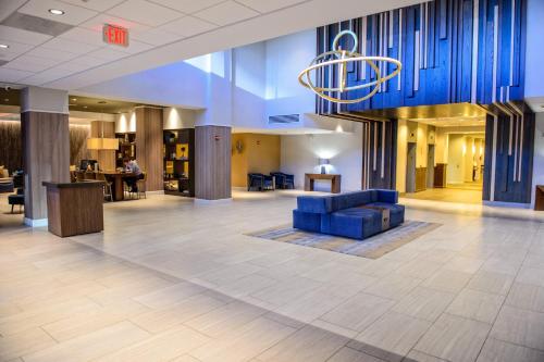 Crowne Plaza Dulles Airport, an IHG Hotel