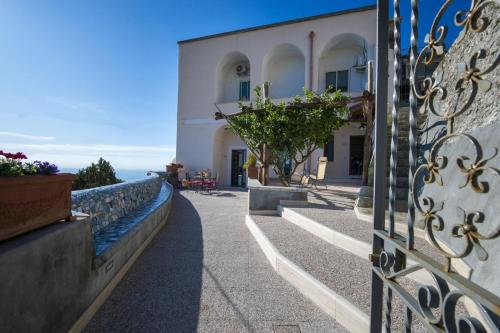 ทัศนียภาพภายนอกโรงแรม, Domus Caterina in อมัลฟี