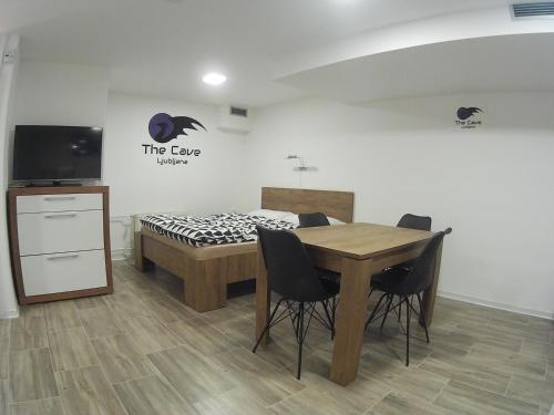 The Cave, Lublaň (fotografie 6)