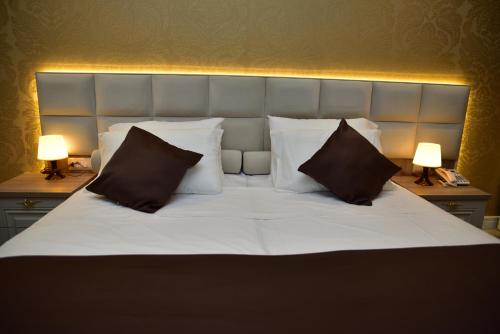 Resort The King - image 7