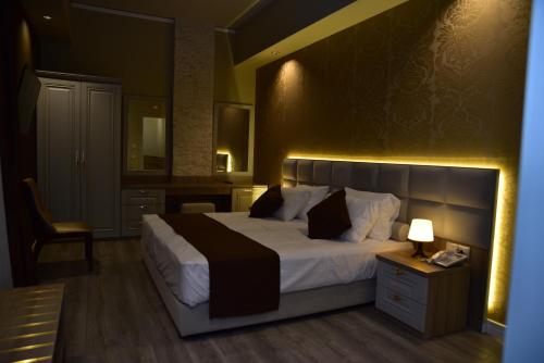 Resort The King - image 6