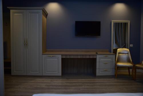 Resort The King - image 12