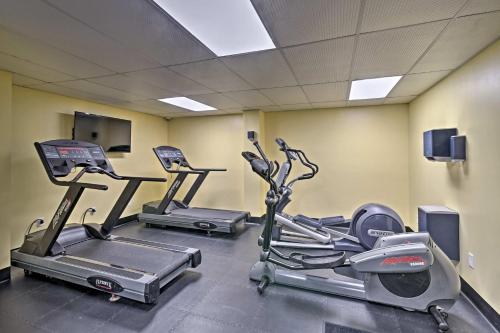 Oceanfront Resort Condo - 5 Mi to Boardwalk! - image 3