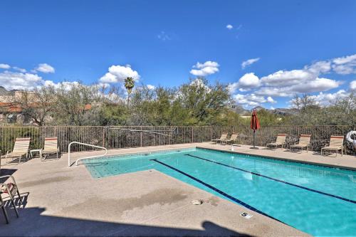 Tucson Area House with Pool Access and Mountain Views! - image 4