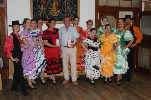 Hotel Encian - image 8