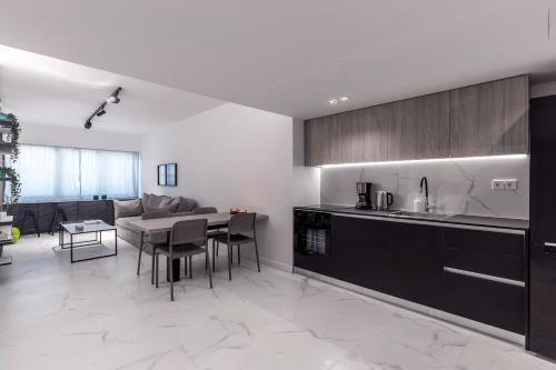 Heritage Boutique Apartments - image 5