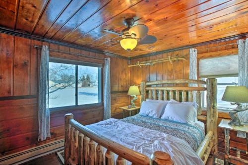 4 Season, Waterfront Houghton Lake House w/ Dock! in Houghton Lake (MI)