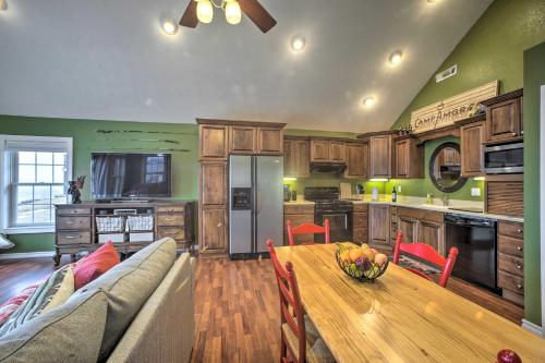 Riverfront Arkansas Retreat Near Fishing & Hiking! in Kotera (AR)