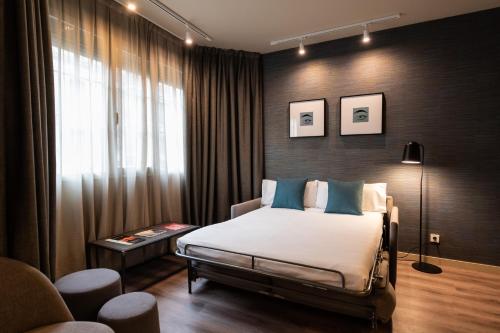 Atenea Rekord Suites - main image