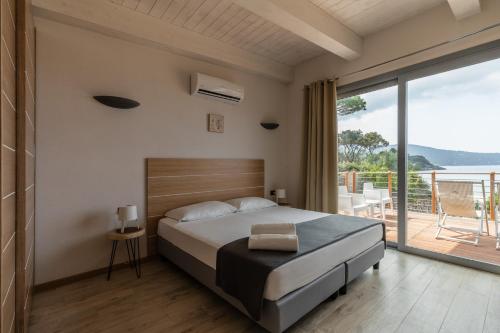 Hotel Delfino in Марчіана