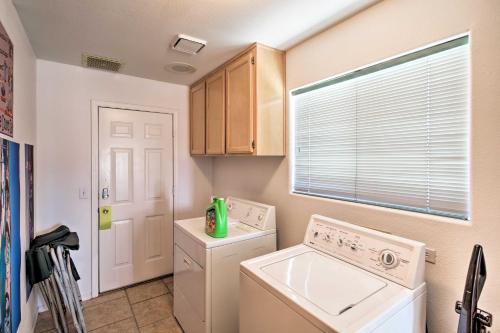 Lake Havasu City Home with Rooftop Deck and Mtn Views! - image 8