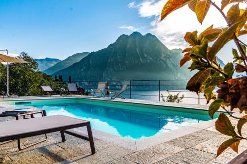 Swimming pool, IseoLakeRental - Vacanza Romantica in Riva Di Solto