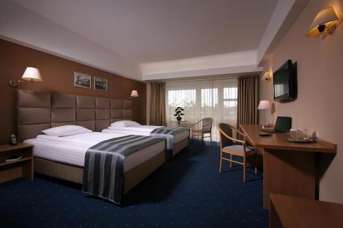 Reghina Blue Hotel Room Type - Twin Room