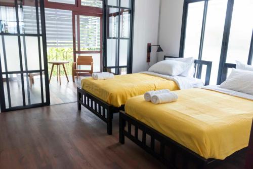 liaw base house, Bangkok
