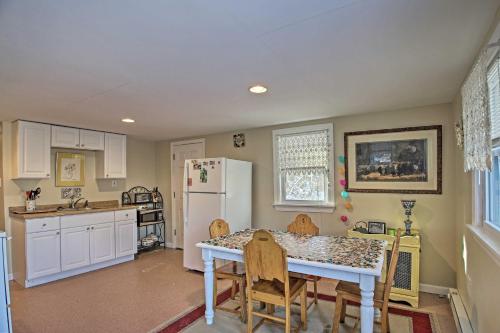 Sawyer Lake Home - Walk to 6 Swimming Beaches - main image