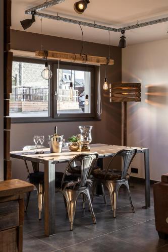  K & N Appartement à 1 km du circuit in Francorchamps