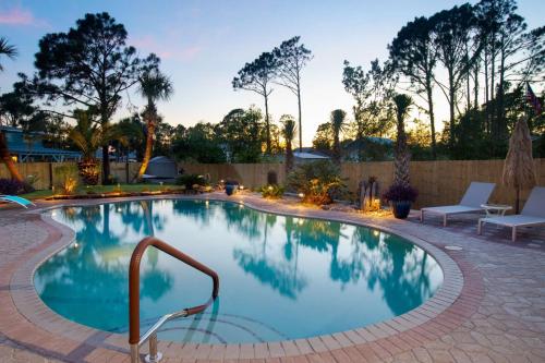Tickled Turtle Beach House (3/2) - main image