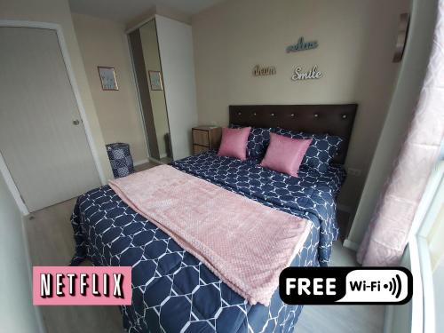 BTS Ekamai 1 Bed room with Swimming Pool, Fitness, Free Wi-Fi and Ne BTS Ekamai 1 Bed room with Swimming Pool, Fitness, Free Wi-Fi and Netflix, near