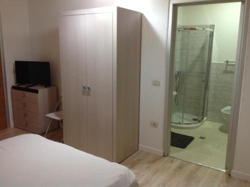 Deluxe Double Room (2 Adults + 1 Child)