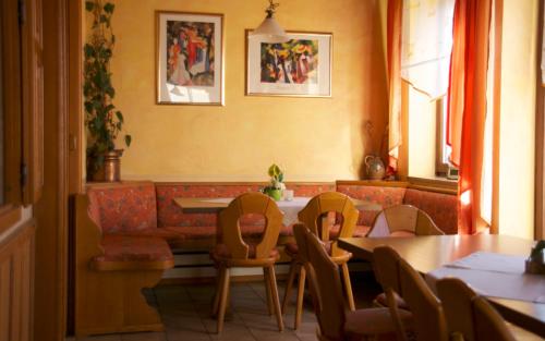 Restaurant, Gasthof Jagerheim in Birgland