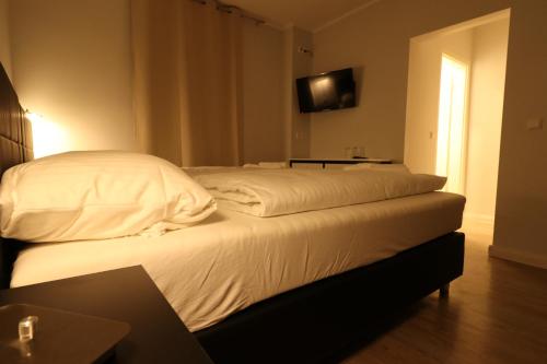 Schiller Pension Room Type - Deluxe Double Room with Shower