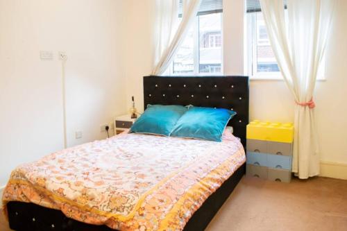 Spacious Studio In Trendy East London, Whitechapel, London