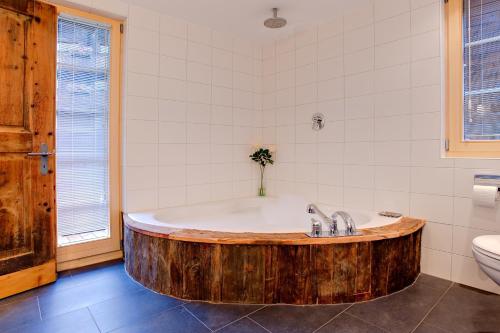 Luxury Chalets & Apartments by Mountain Exposure, Церматт (фото 6)