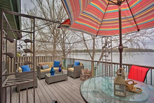 Spacious House with Deck and Yard on Lake Francis! - image 3