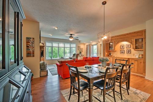 Lakefront Condo with Resort-Style Amenities and Marina in Salem, USA