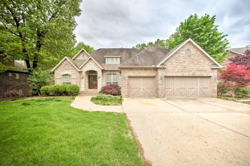 . Bentonville Home with Pool Table, 2 Mi to Downtown!