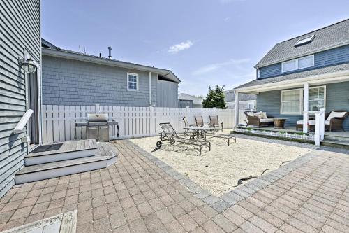 Lavallette House with Fenced Yard and Gas Grill!