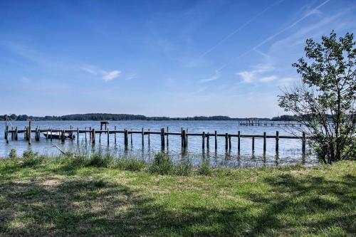 Charming Painter Home with Chesapeake Bay Views - image 34