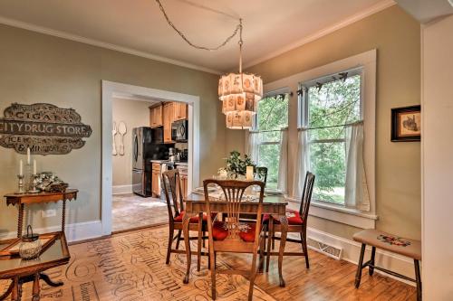 Mt Holly Cottage, Near Ntl Whitewater Center in Mount Holly, USA