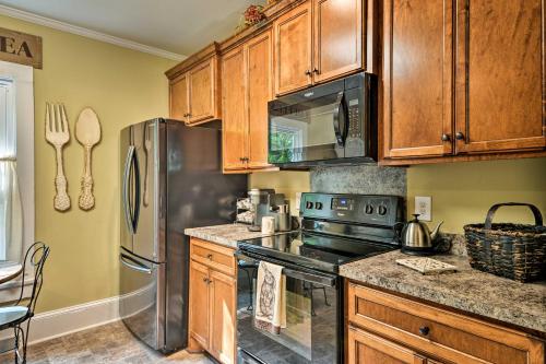 Mt Holly Cottage, Near Ntl Whitewater Center in Mount Holly, USA