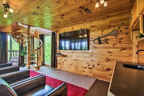 Cabin with Mountain Views and Game Rm 3Mi to Dollywood - image 3