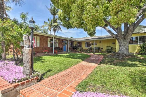Oceanside Home with Yard 5 Min to Beach and Village - image 4
