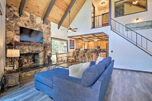 Lovely Lake Arrowhead Home with Bikes Pet Friendly! in Lake Arrowhead, USA