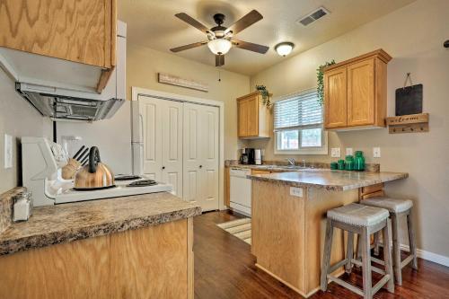 Lovely Kanab Condo in Dwtn, 30 mi to Zion NP!