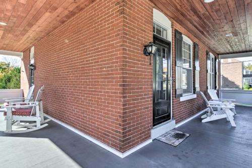 Quaint Ligonier Family Home - 3 Miles to Idlewild! in ลิโกนิเอ (PA)