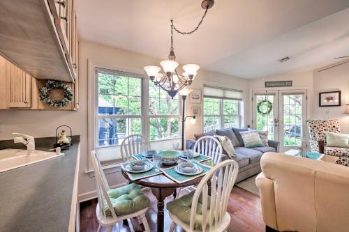 Harrisburg Cottage, 15 Mins to Hersheypark! in Harrisburg, USA