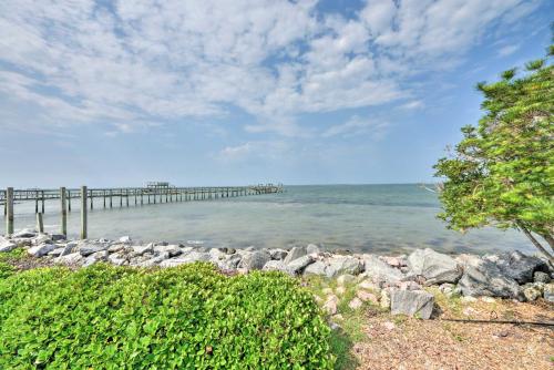 Harkers Island Home with Waterfront Sunset View! - image 6