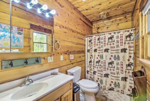 Spacious Cabin on Dale Hollow Lake with Hot Tub! - image 2
