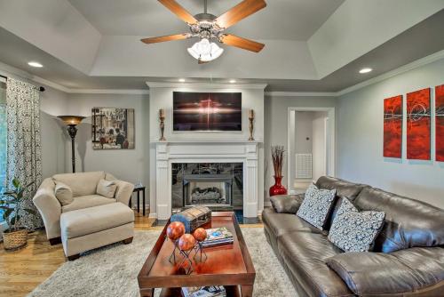 Gallatin House on Long Hollow Golf Course! photo 3