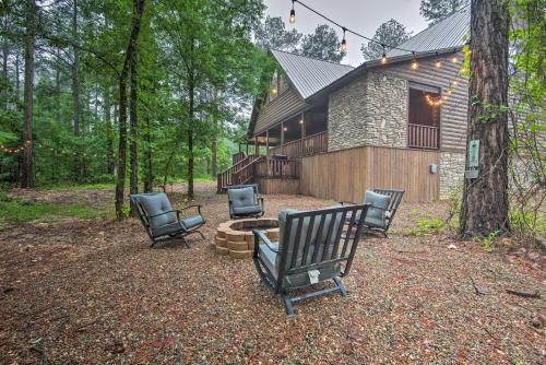 Large Upscale Cabin Hot Tub Fire Pit Pool Table - main image