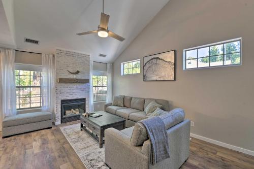 Modern Flagstaff Home with BBQ, Walk Downtown!