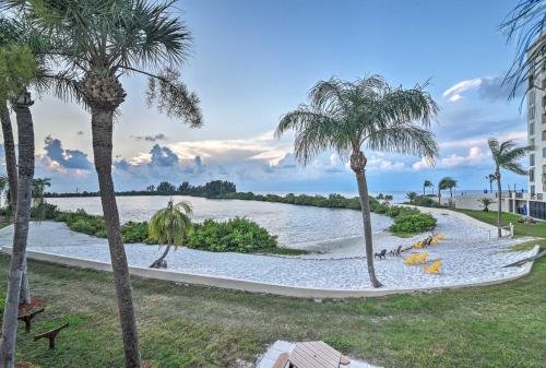 Gulf-View Hudson Condo in Waterfront Resort! in Hudson