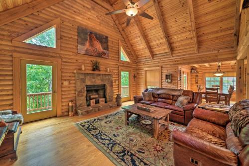 'Big Bear Lodge' - Cabin in Massanutten Resort! - McGaheysville